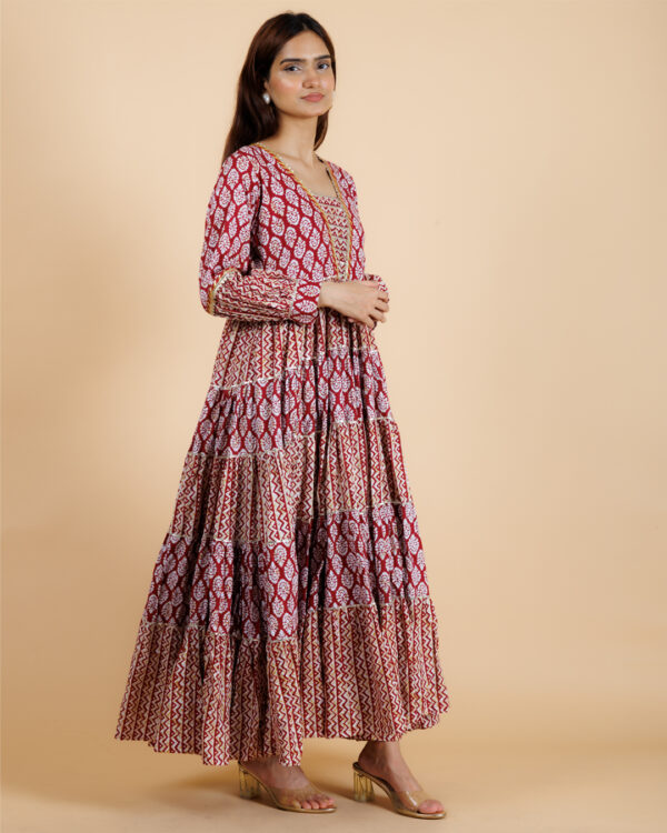 Women Heavy Anarkali Set - Image 4